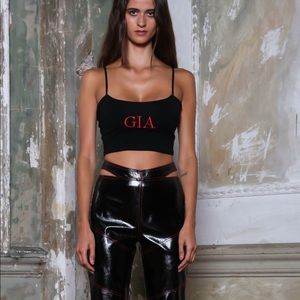 IAMGIA “GIA” CROP